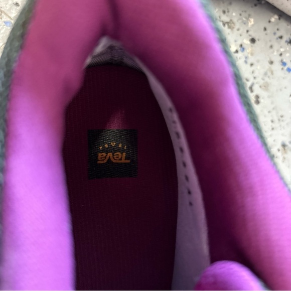 Teva Arrowood Mid Waterproof Hiking Sneaker Boots Size 8 - Picture 9 of 12